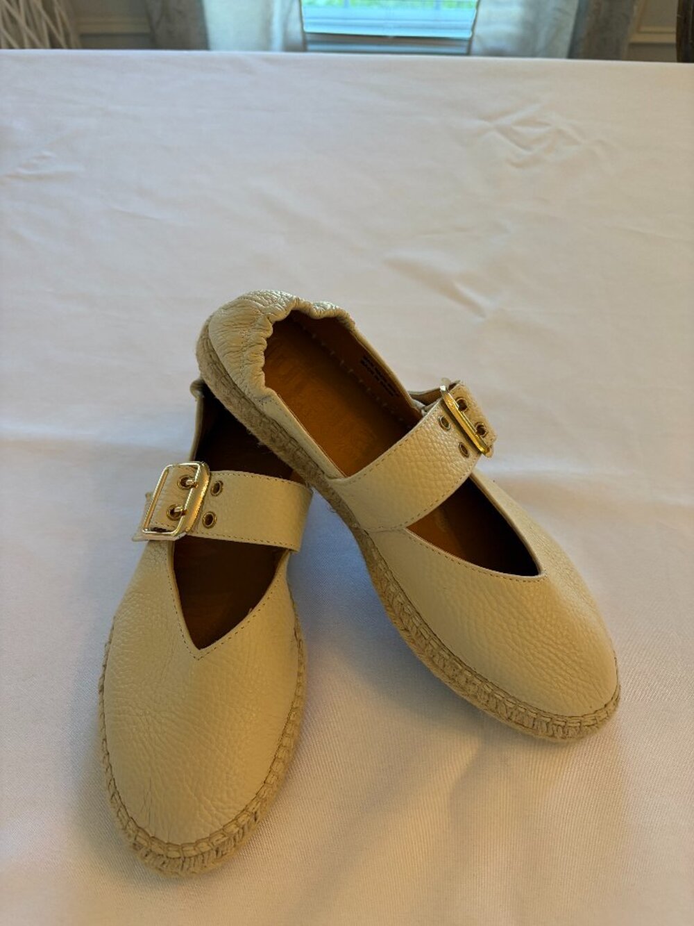 Jutelia cream pebble leather espadrille flats with buckles size 39